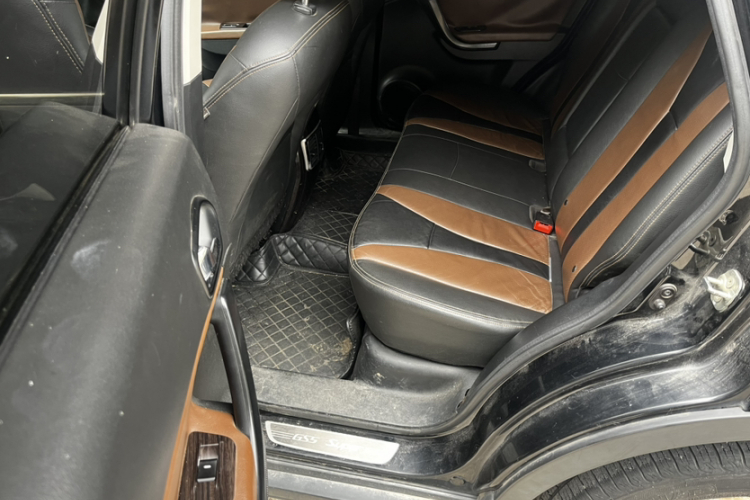 GAC Trumpchi GS5 Super 2015 car image #11