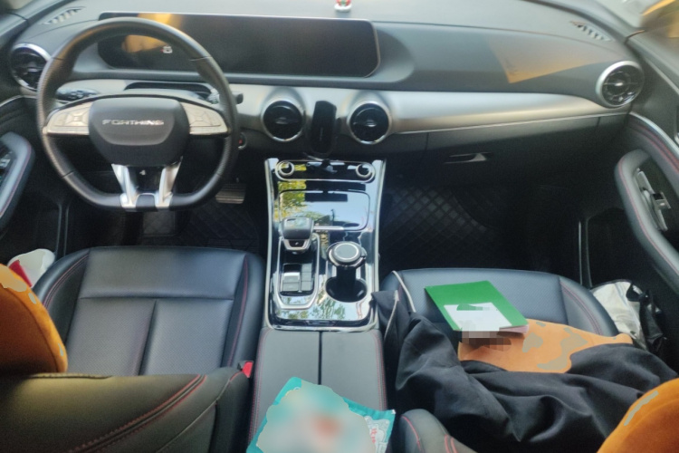 Forthing T5 EVO 2020 #11 Forthing T5 EVO 2020 immagine di auto #11