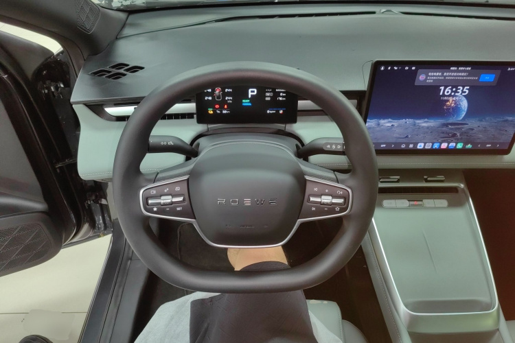 Roewe D6 2025 изображение автомобиля #11