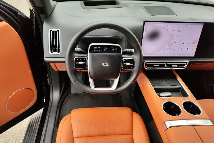 Li L8 2025 imagem de carro #11