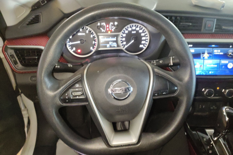 日产 蓝鸟经典 2018 汽车图片 #11