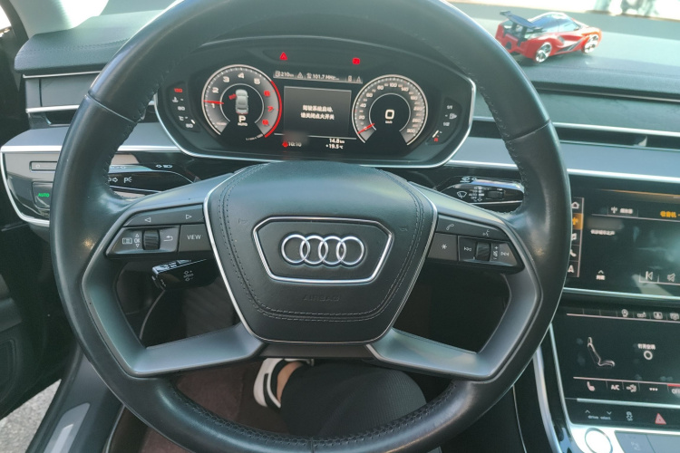 奥迪 奥迪A8 2018 汽车图片 #11