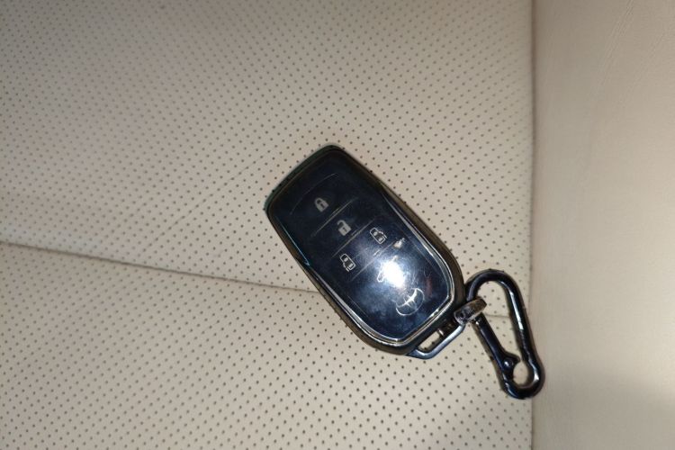 丰田 埃尔法 2018 汽车图片 #11