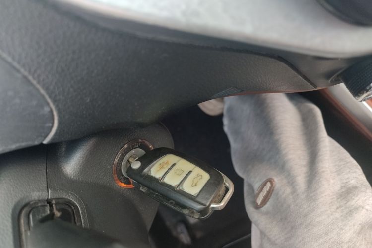 GEELY KingKong 2017 car image #11