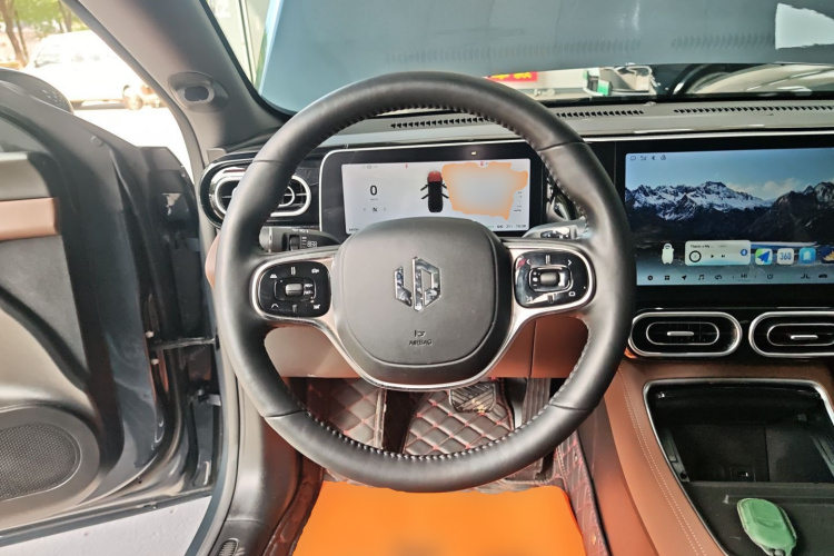 零跑汽车 零跑C01 2023 汽车图片 #11