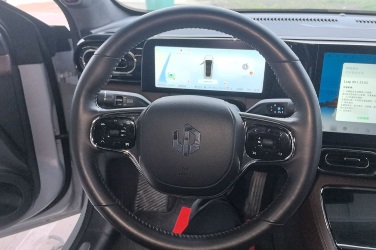 零跑汽车 零跑C01 2023 汽车图片 #11