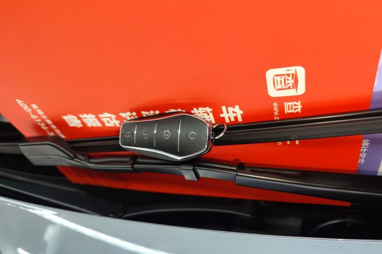 BYD SongL EV 2024 #11 BYD SongL EV 2024 immagine di auto #11