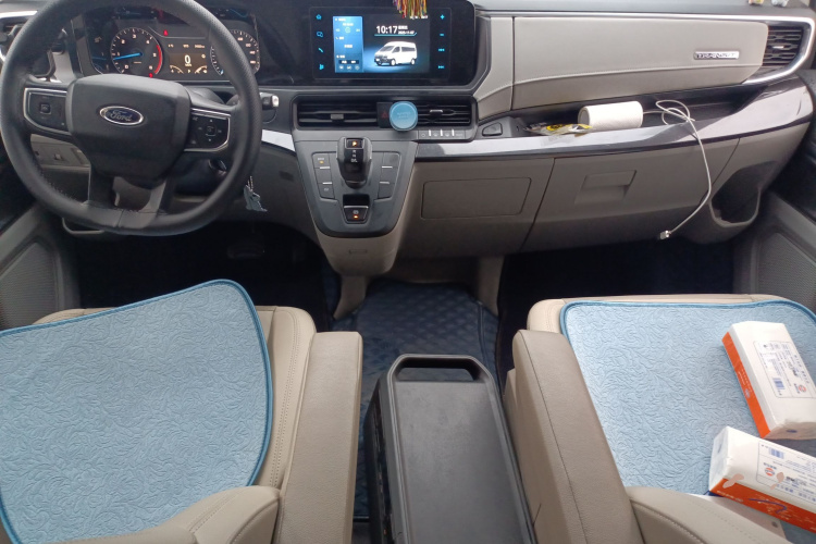 Ford E-Transit 2025 car image #11