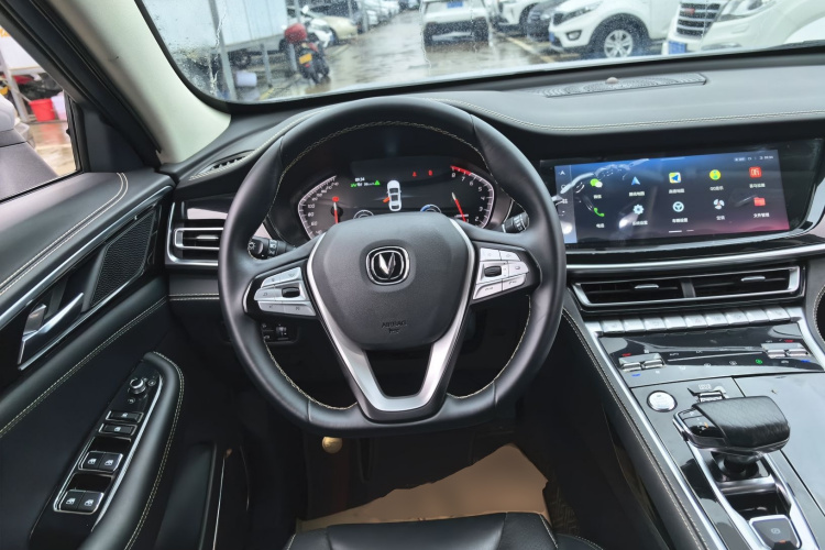 Changan CS85 Coupe 2021 car image #11