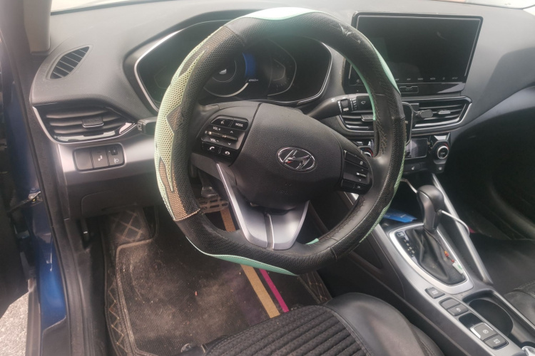 Hyundai Lafesta 2019 car image #11