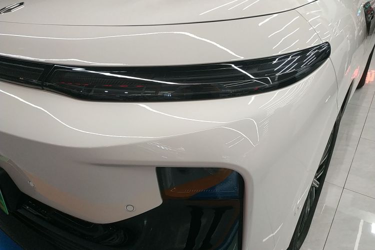 零跑汽车 零跑B10 2025 汽车图片 #11