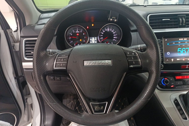 Haval M6 2020 #11 Haval M6 2020 car image #11