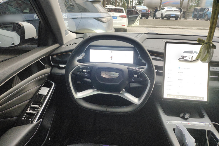 GEELY PrefaceL 2024 #11 GEELY PrefaceL 2024 car image #11