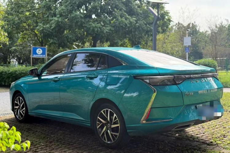 2019 image de voiture #11