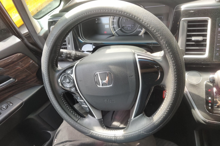 Honda Elysion 2017 imagem de carro #11