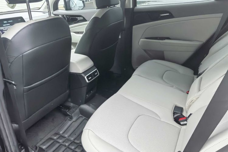 起亚 狮铂拓界 2025 汽车图片 #11