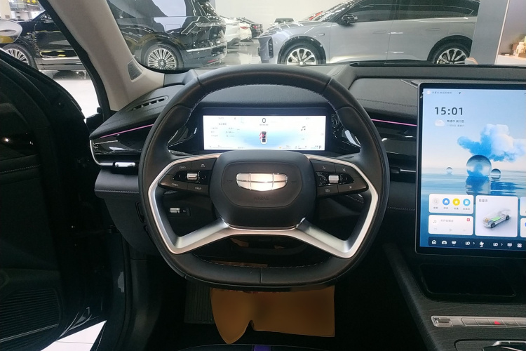 GEELY PrefaceL 2024 car image #11