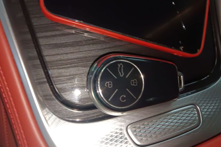 Exceed Yaoguang C-DM 2025 #11 Exceed Yaoguang C-DM 2025 car image #11