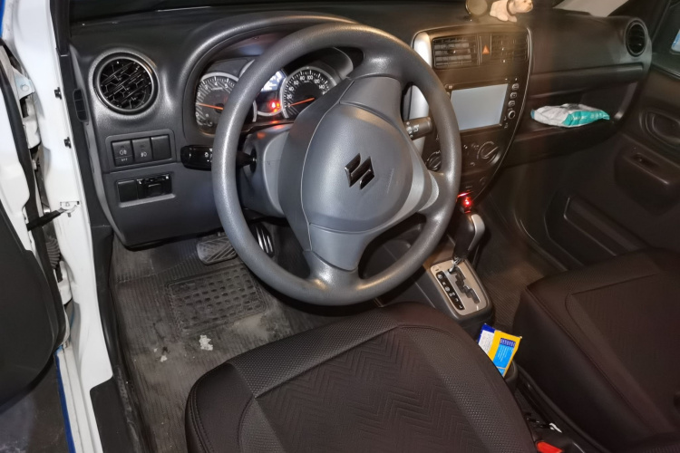 Suzuki Jimny (Imported) 2015 изображение автомобиля #11