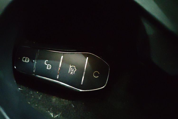 BYD Yuan 2021 #11 BYD Yuan 2021 car image #11