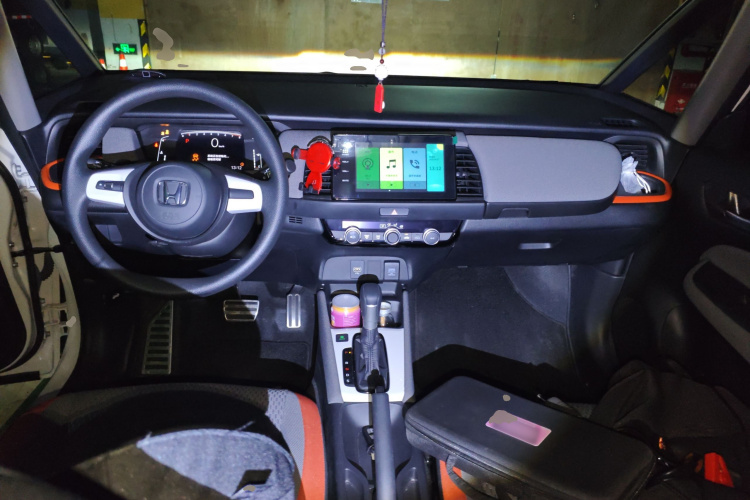 Honda LIFE 2022 car image #11