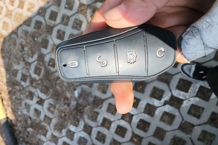 BYD Yuan 2021 car image #11