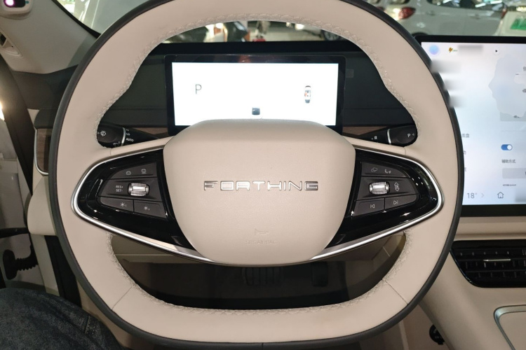 Forthing S7 2025 صورة سيارة #11
