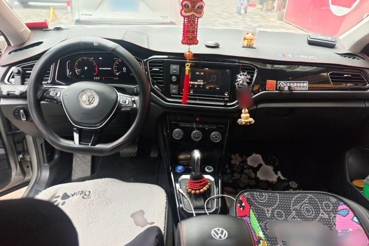T-Roc 2021 image de voiture #11