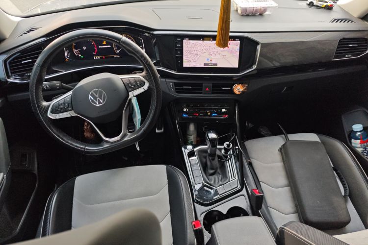 Volkswagen Tayron X 2021 car image #11