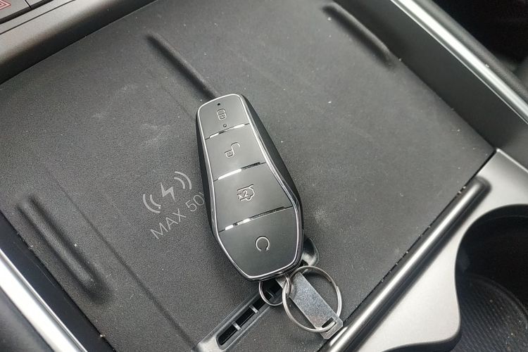 BYD Sea Lion 05 EV 2025 #11 BYD Sea Lion 05 EV 2025 car image #11