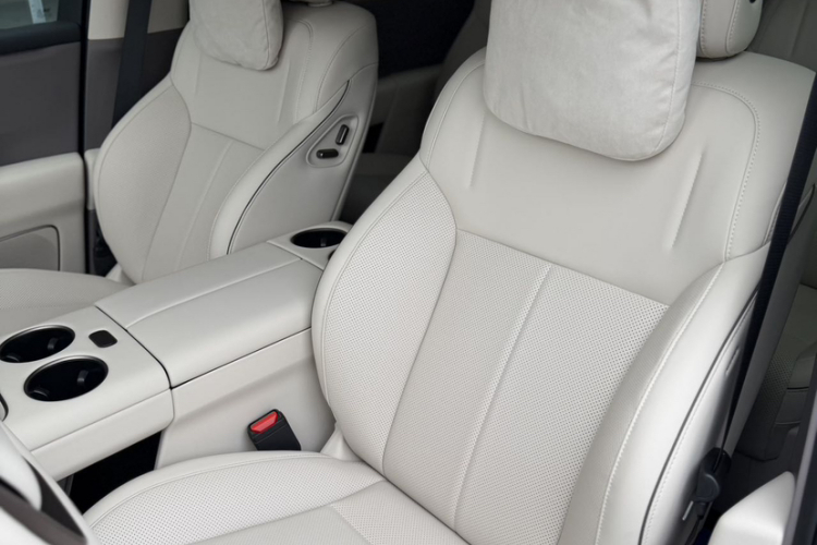 Li i8 2025 изображение автомобиля #11