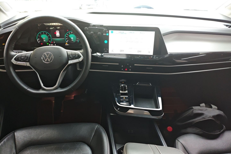 Volkswagen Talagon 2023 car image #11