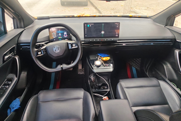 MG 4 EV 2024 #11 MG 4 EV 2024 car image #11