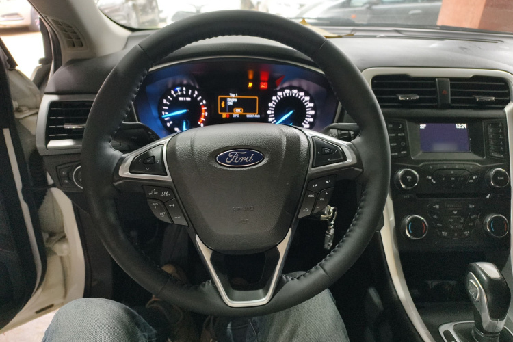 福特 蒙迪欧 2015 汽车图片 #11