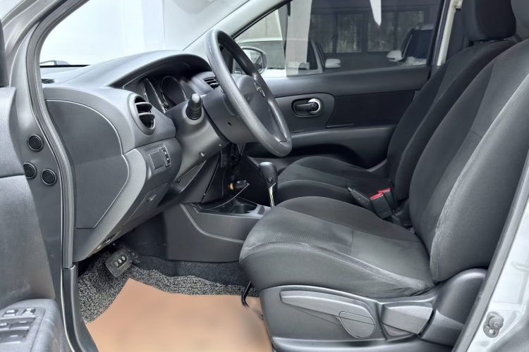 日产 骊威 2018 汽车图片 #11