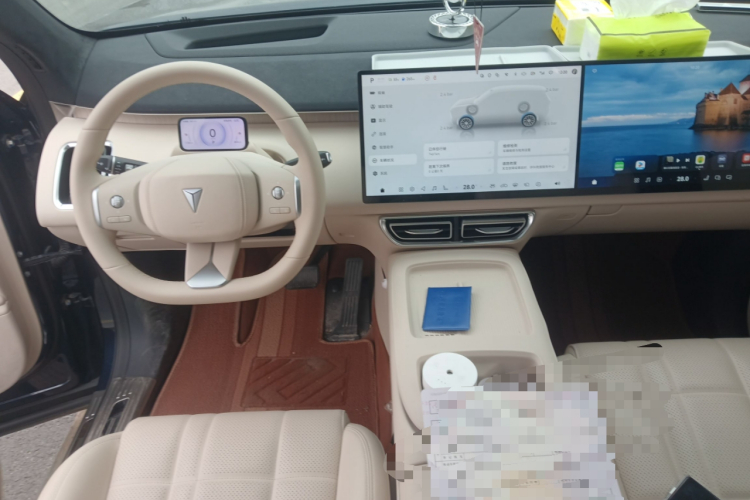 Deepal S09 2025 car image #11