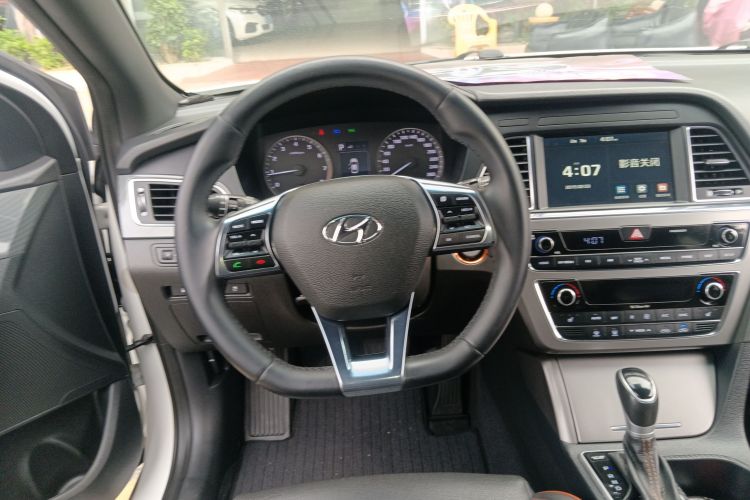 Hyundai Sonata NFC 2017 #11 Hyundai Sonata NFC 2017 car image #11