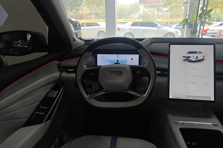GEELY PrefaceL 2024 car image #11