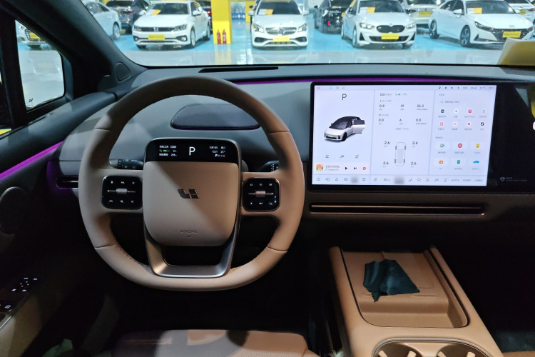 理想汽车 理想i6 2025 汽车图片 #11