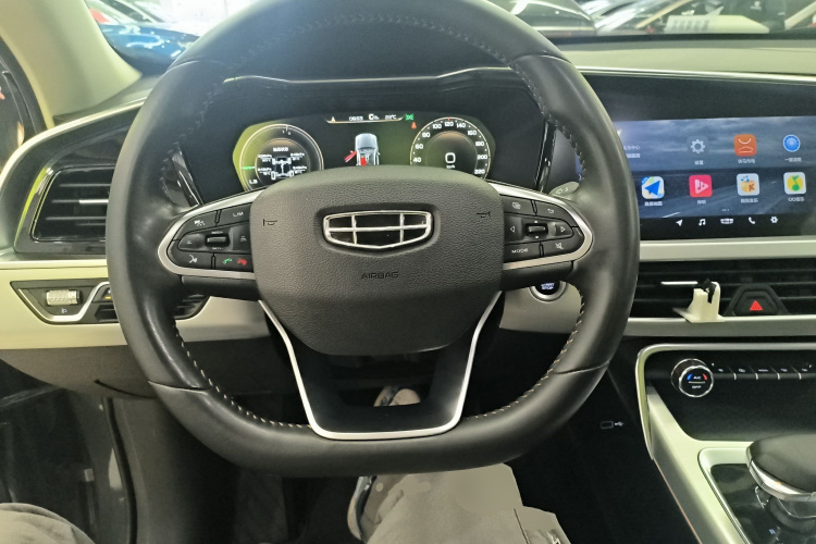 GEELY Tugella New Energy 2019 car image #11