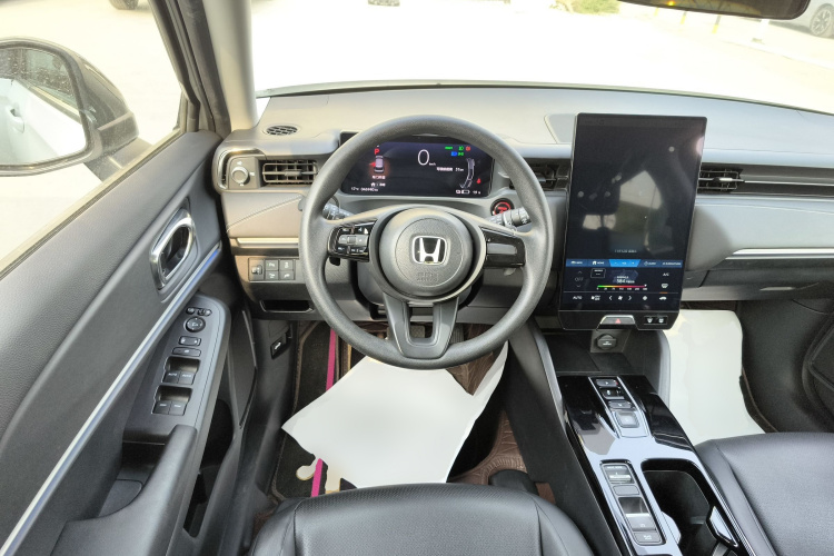 Honda e:NS1 2023 #11 Honda e:NS1 2023 car image #11