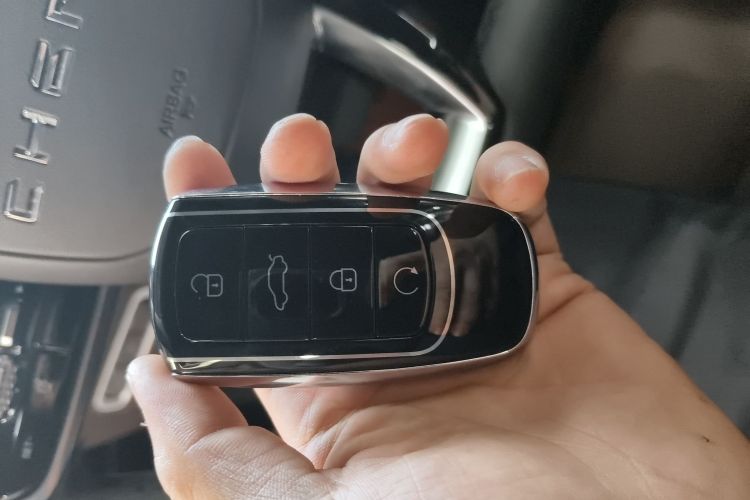 Chery Tiggo 8 Plus 2023 image de voiture #11