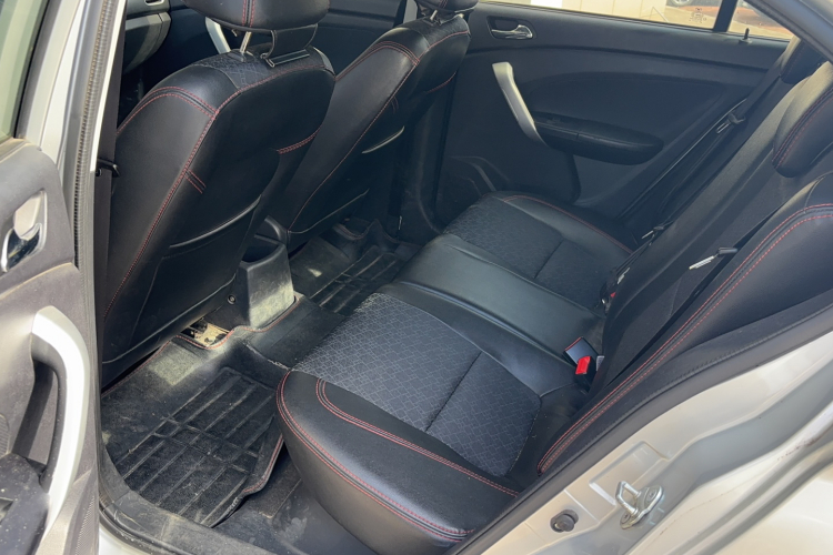 Kaiyi C3R 2015 car image #11