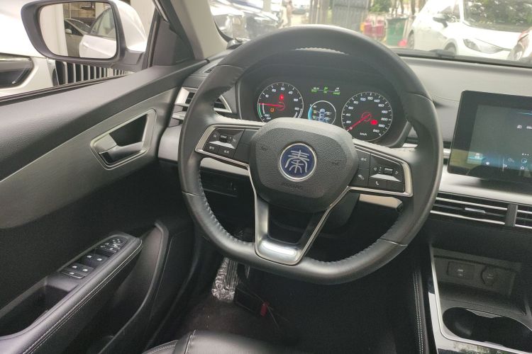 BYD Qin 2020 immagine di auto #11