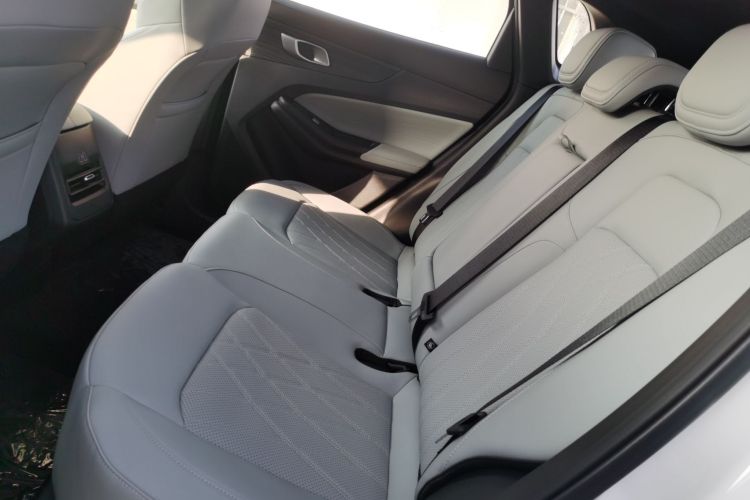 Changan CS55PLUS PHEV 2025 immagine di auto #11