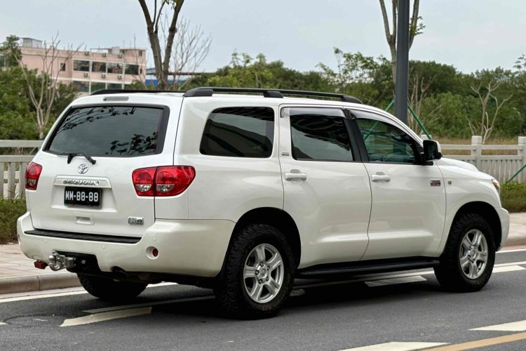 Toyota Sequoia 2016 #11 Toyota Sequoia 2016 imagen de coche #11