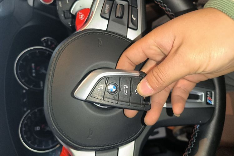 BMW X3 M 2020 car image #11