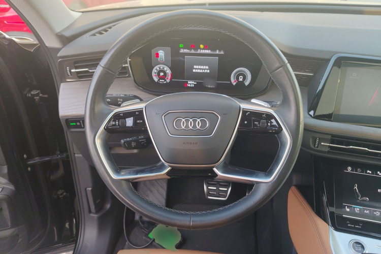 Audi Q6 2024 صورة سيارة #11
