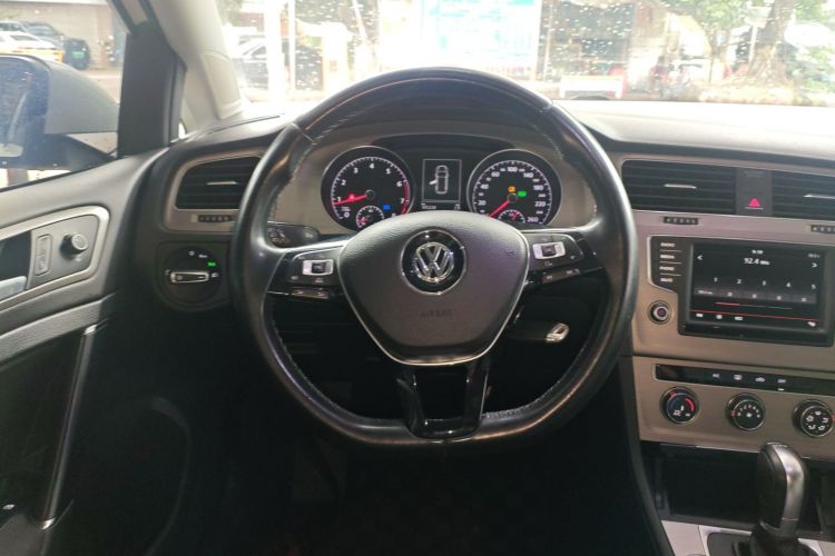 Volkswagen Golf (Imported) 2016 imagem de carro #11