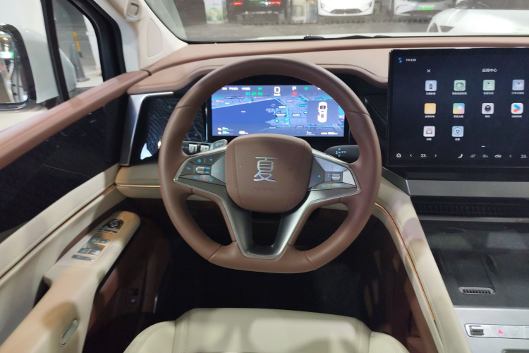 BYD Xia 2025 #11 BYD Xia 2025 car image #11